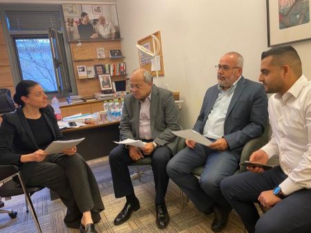 وزارة المواصلات للنائب الطيبي: سيتم زيادة باصات وساعات عمل لخط رقم ٩٥٥( ايجد).